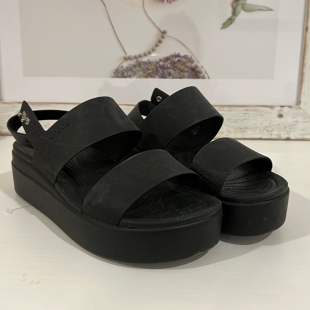 Platform Crocs